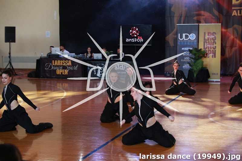 larissa dance (19949).jpg