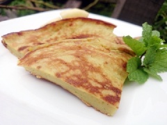 Món pancake mềm mịn, bổ dưỡng sẽ giúp bé khỏe mạnh và tăng sức đề kháng. Cách làm đơn giản nhanh gọn quá phải không?