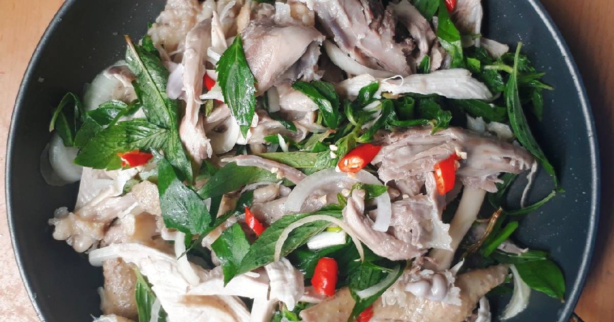 Gà bóp gỏi