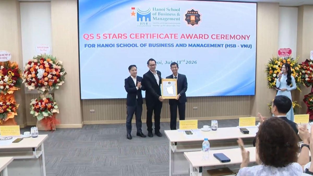 Trường đại học công lập đầu tiên đạt QS 5 sao - Đài Phát thanh và truyền hình Hà Nội