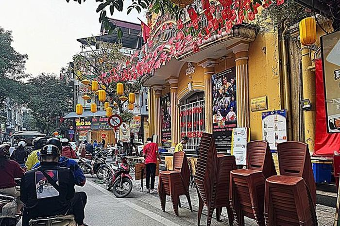 Hà Nội chuẩn bị thu phí vỉa hè: Không ít người dân đang nhầm lẫn điều này - Báo Sức Khỏe &amp; Đời Sống
