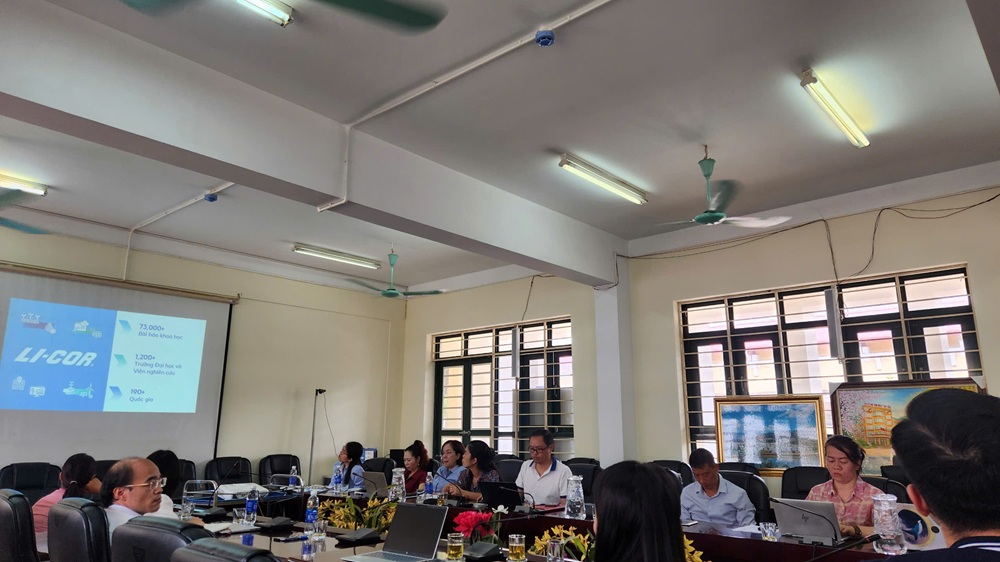 Lễ ký kết biên bản ghi nhớ, seminar về kỹ thuật - công nghệ giữa Trường Đại học Tây Bắc và Công ty Cổ phần vật tư Khoa học Kỹ thuật - Lasi
