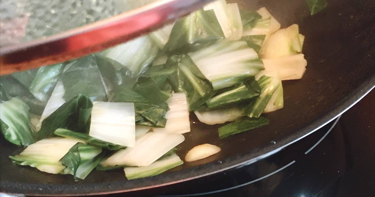 Cải Bẹ Trắng (Cải Thìa Trắng) Xào Tỏi