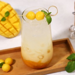 Soda xoài yakult là loại thức uống thích hợp cho ngày hè oi bức, vừa giải khát vừa tốt cho sức khoẻ, sẽ là điểm nhấn hoàn hảo để bạn trổ tài pha chế vào các buổi dã ngoại hoặc hội họp bạn bè dịp cuối tuần.