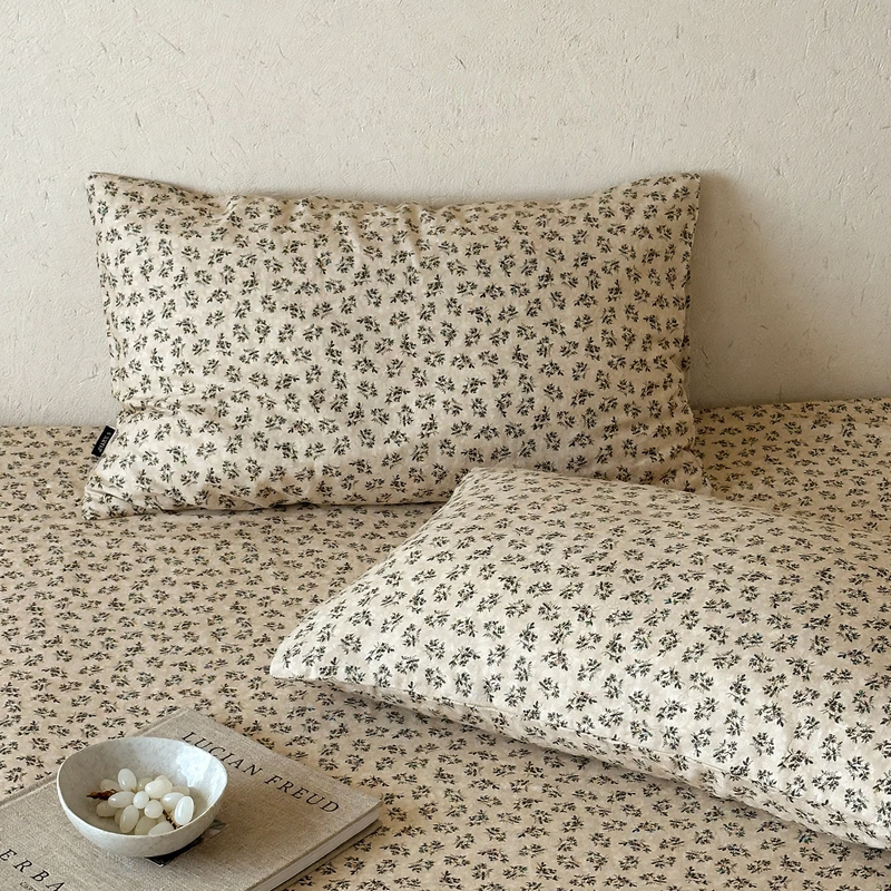Cotton pillow covers with floral pattern