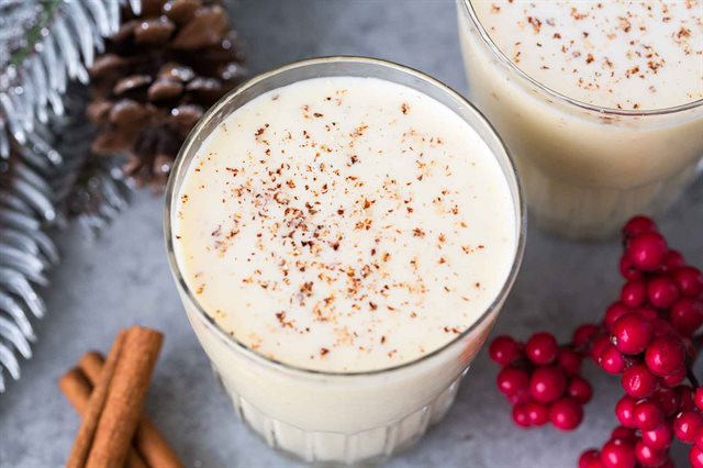 Eggnog - Cocktail Trứng
