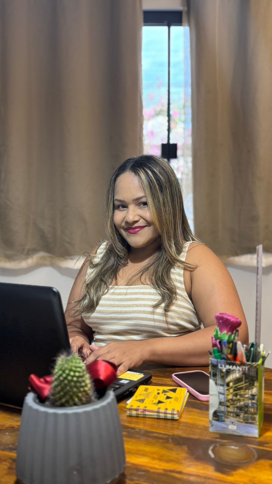 Jéssica Oliveira, instrutora da Masterclass Formação em Gestão e Liderança para Negócios