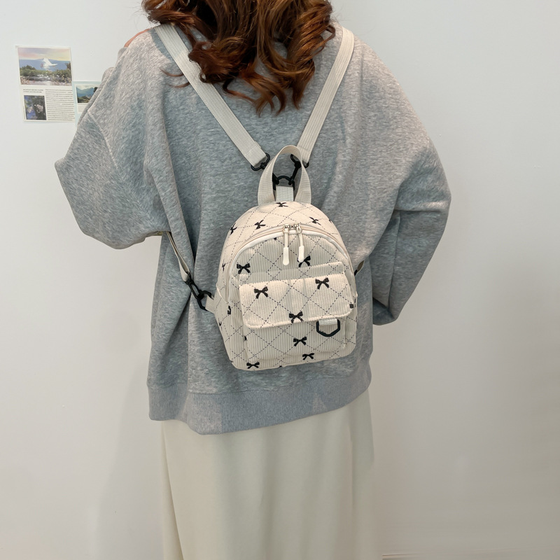 Velvet backpack, lightweight and versatile