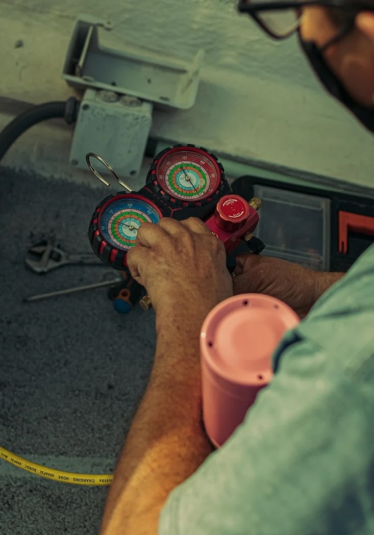 에어컨 전기요금 절감에 효과적인 필터 청소 주기와 방법