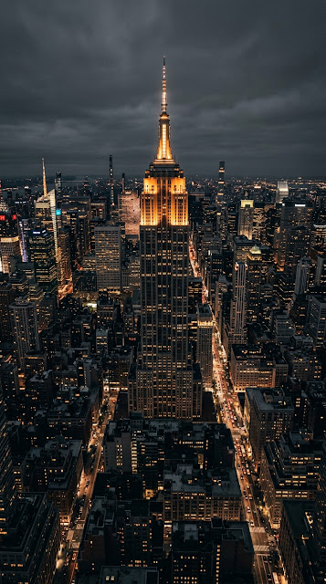 High Angle Aerial View of the Empire State Building at Night - Free mobile Wallpaper