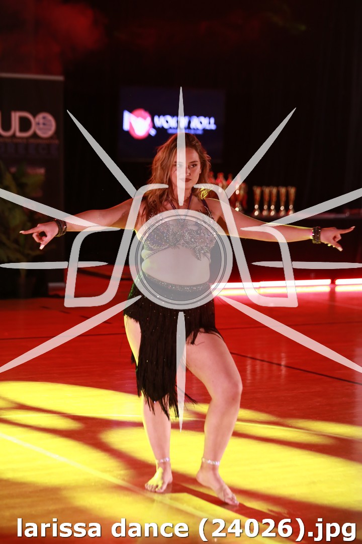 larissa dance (24026).jpg