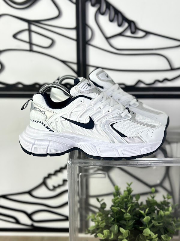 Nike Vomero Zoom Blanco Negro