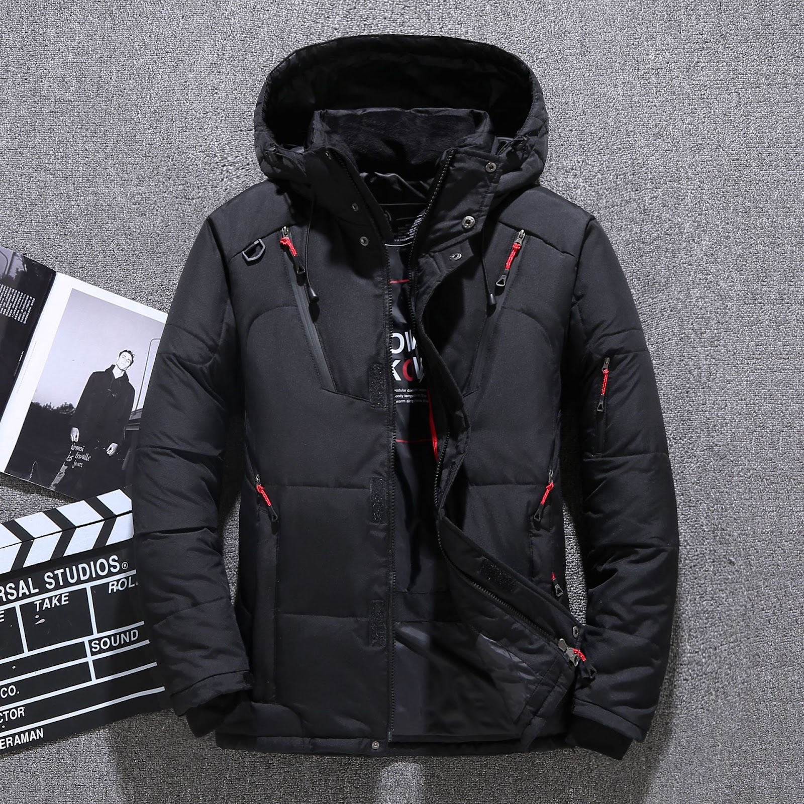 Gefütterte Herren-Daunenjacke mit vielen Taschen