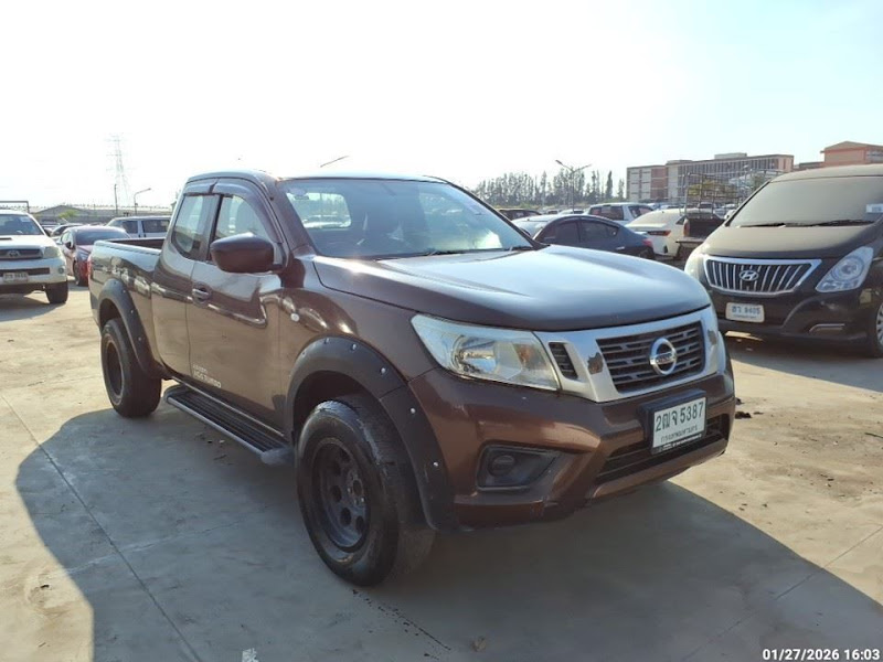 NISSAN NAVARA