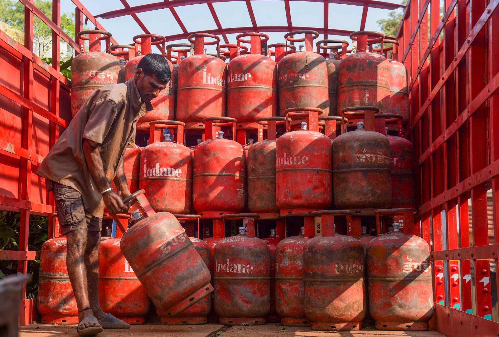 Commercial LPG Prices Hiked by ₹111 on New Year