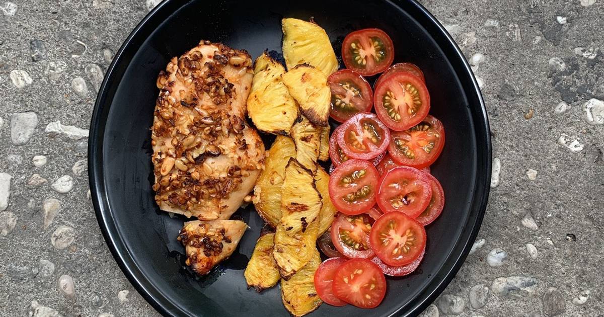Ức gà đút lò phủ hạt thông [Eat clean - Lose weight]