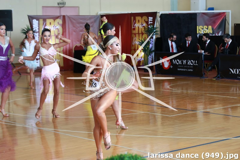 larissa dance (949).jpg