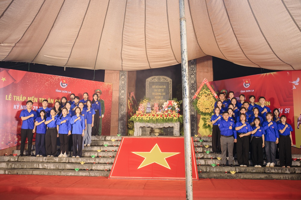 Tuổi trẻ Trường Đại học Tây Bắc triển khai nhiều hoạt động ý nghĩa nhân dịp Kỷ niệm 78 năm ngày Thương binh - Liệt sĩ (27/7/1947 - 27/7/2025)