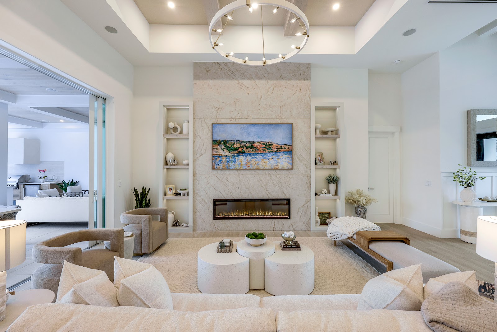 SW 14th Avenue interior