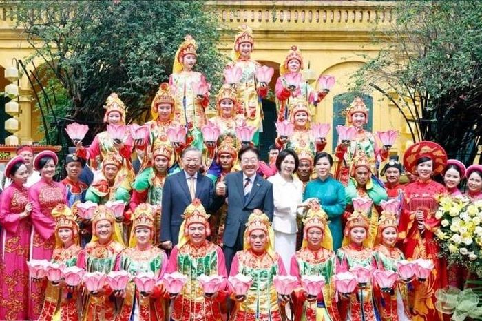 Chương trình hữu nghị đặc biệt tại Hoàng thành Thăng Long - Đài Phát thanh và truyền hình Hà Nội