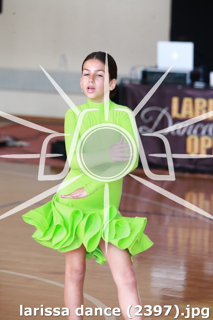 larissa dance (2397).jpg