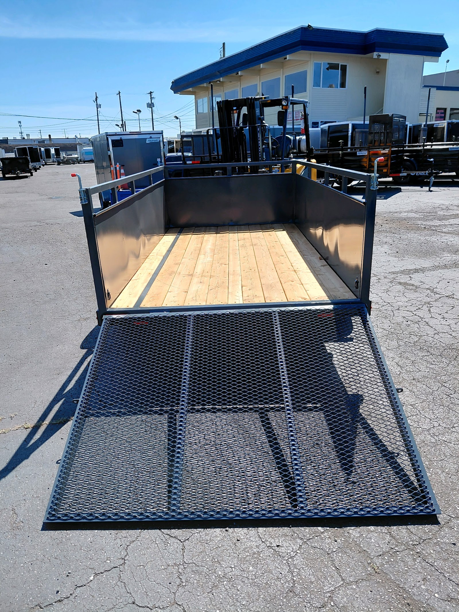 3.5K Falcon Utility Single Axle
