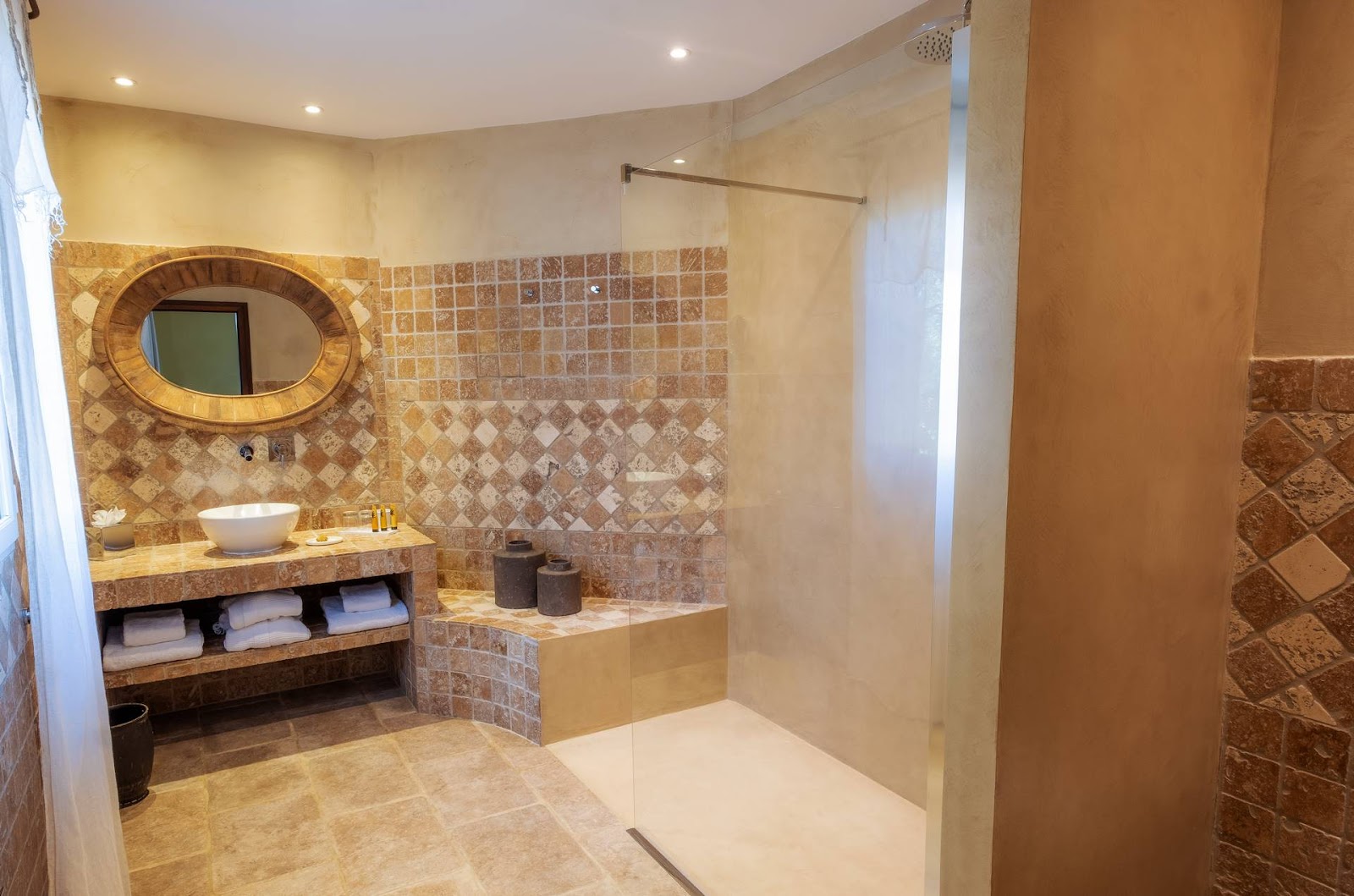 Luxe Room