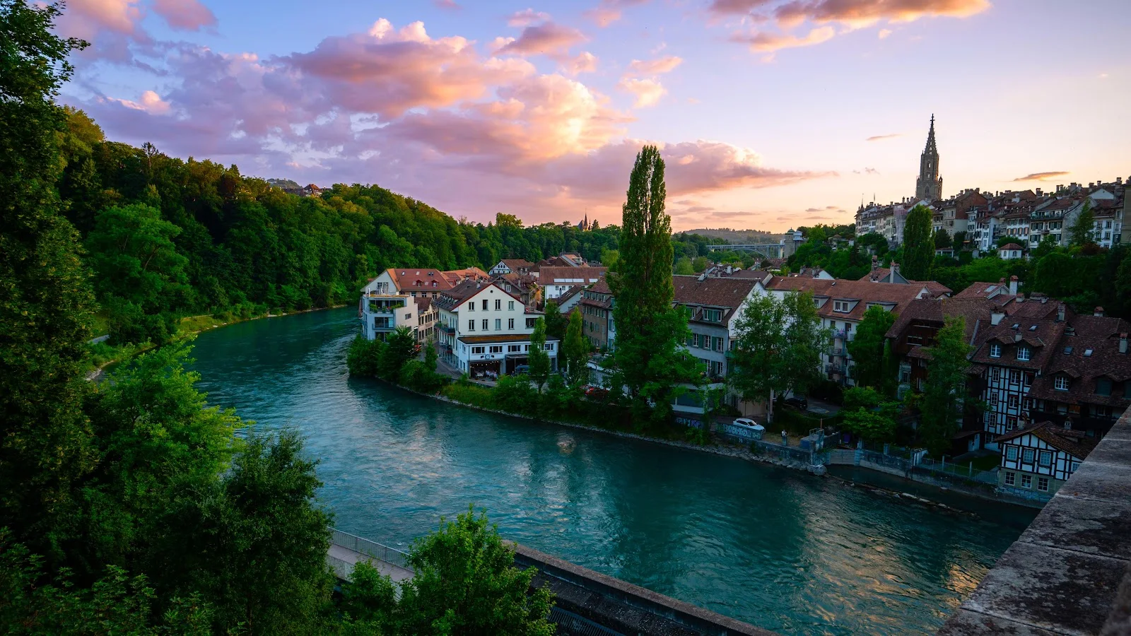 Sunset Over Bern Old Town - Landscape Photography 5K Wallpaper (5120x2880)