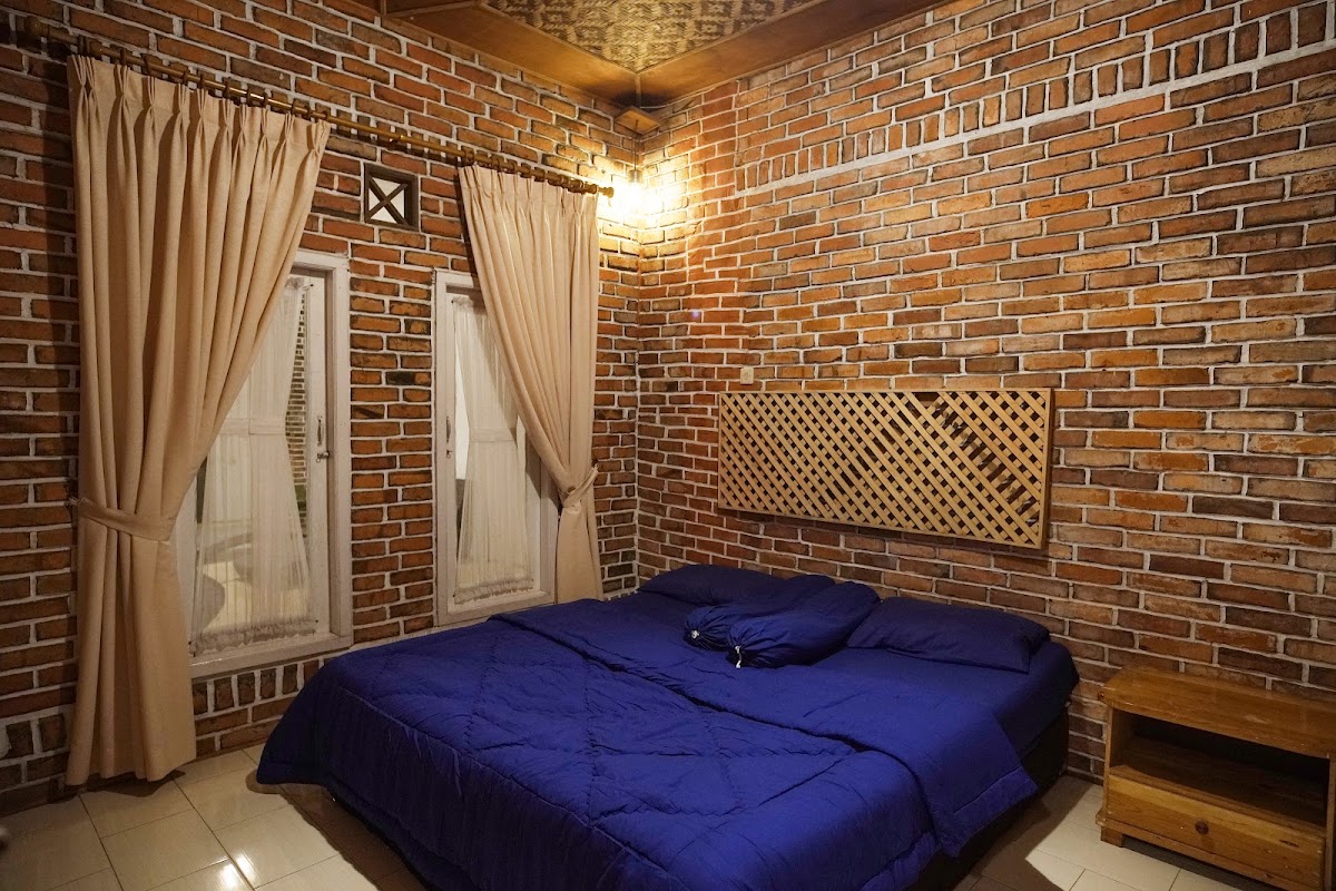 Villa Athayana by Astatura Villas in Cisarua, Bogor — photo 9