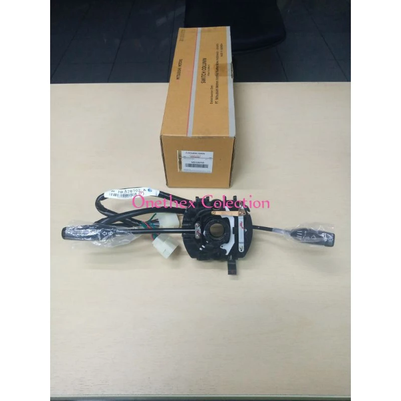 Saklar Sen/Wiper Assy L300 Original Mitsubishi MB328702 untuk Keamanan Berkendara