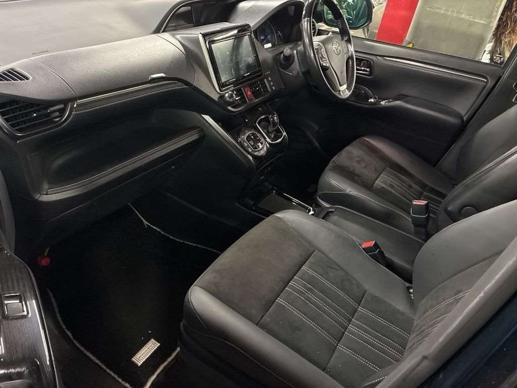 Toyota Esquire