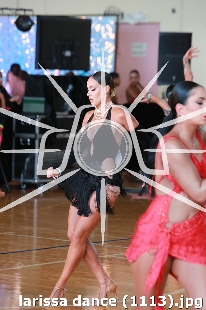 larissa dance (1113).jpg