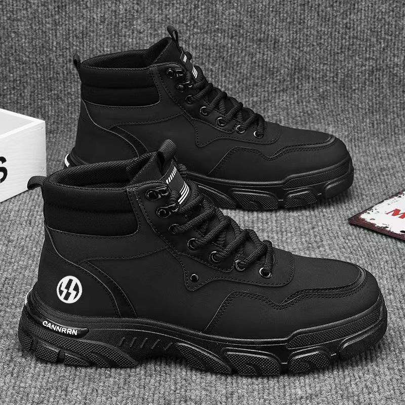 Men's boots with warm lining, slip-resistant