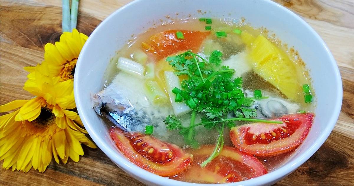 Canh cá bánh lái nấu thơm cà