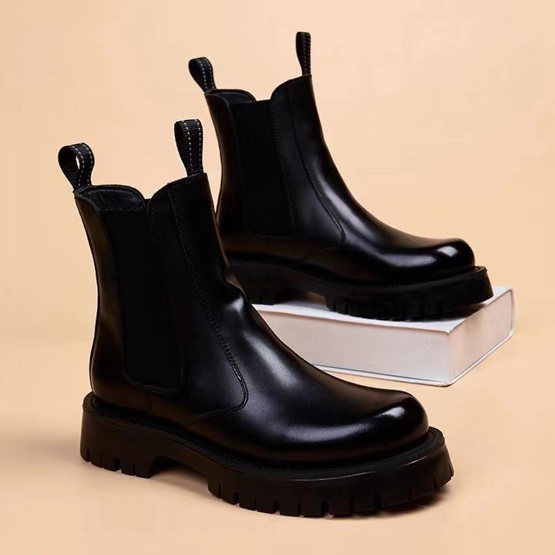 Men's Chelsea boots made of cowhide, breathable