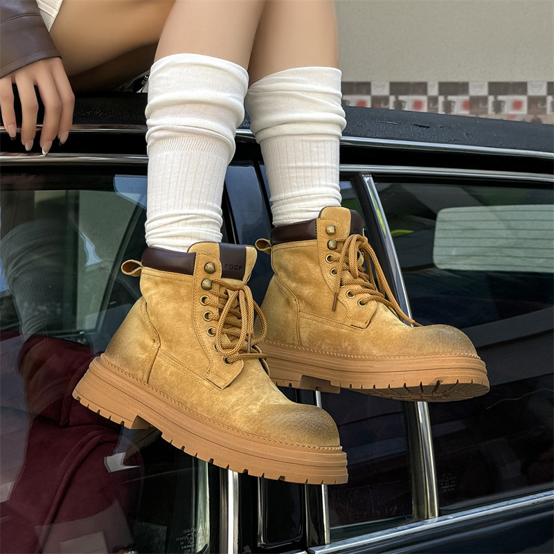 Lined Men's Work Boots, Vintage Style