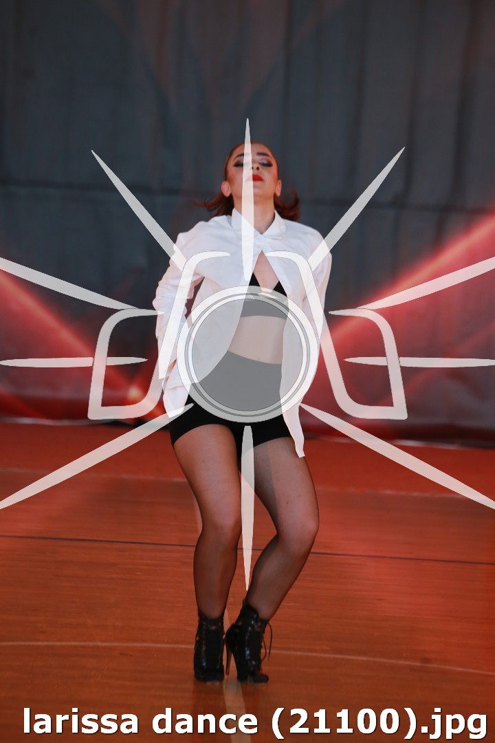 larissa dance (21100).jpg