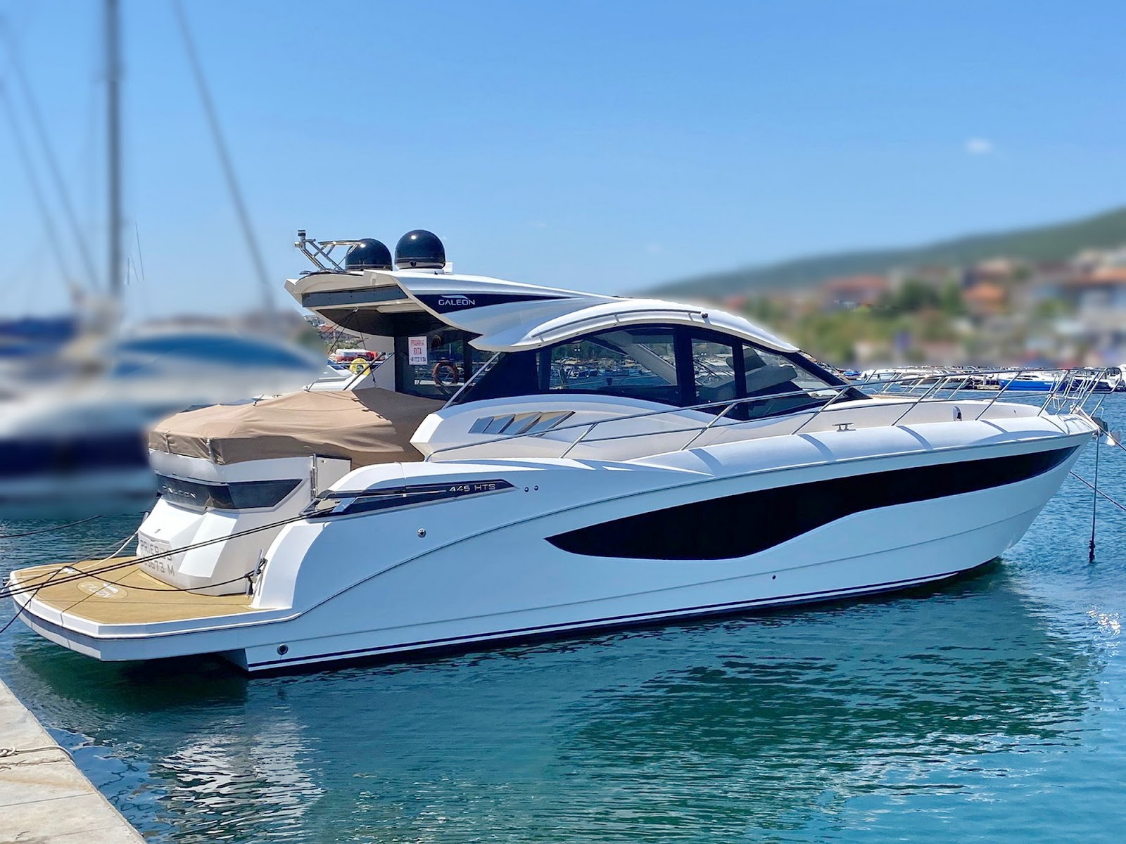 Galeon 445 HTS Motoryacht kaufen - HW Bootcenter - Bild 1