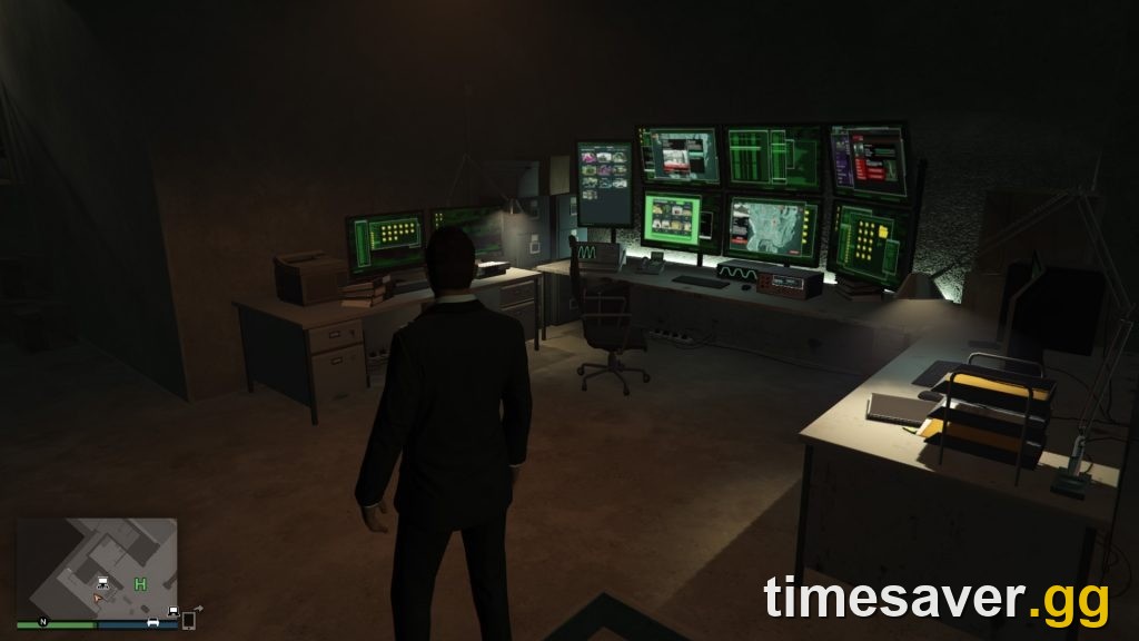 A GTA Online Arcade interior with the Casino Heist planning board