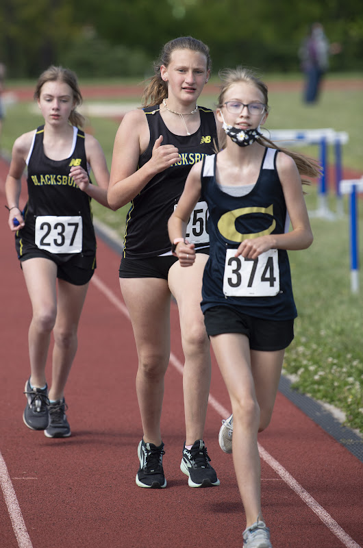 Photo from MS: Track & Field of Michaela Stohler