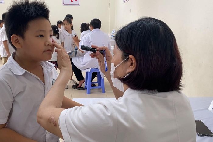 Phường Ba Đình: Mỗi người dân sẽ được khám sàng lọc một lần/năm - Đài Phát thanh và truyền hình Hà Nội