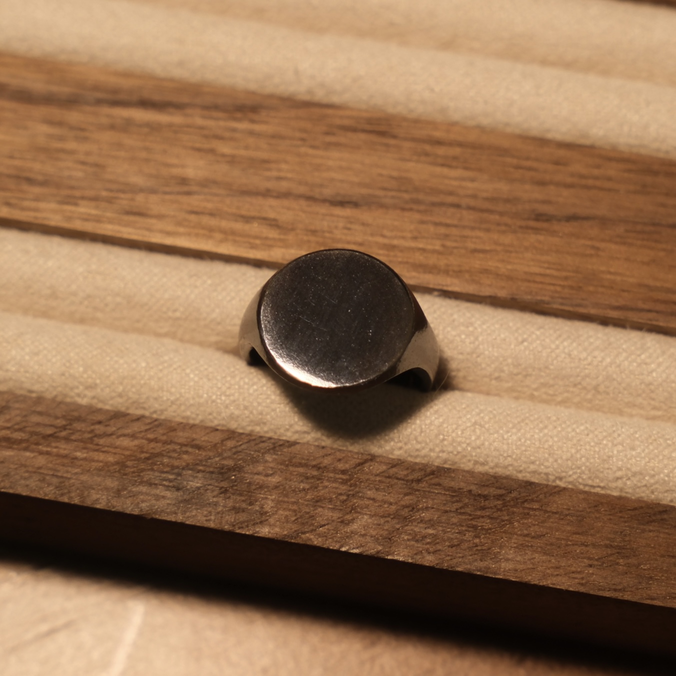 耀黑印章戒指 - 圓形 image 2