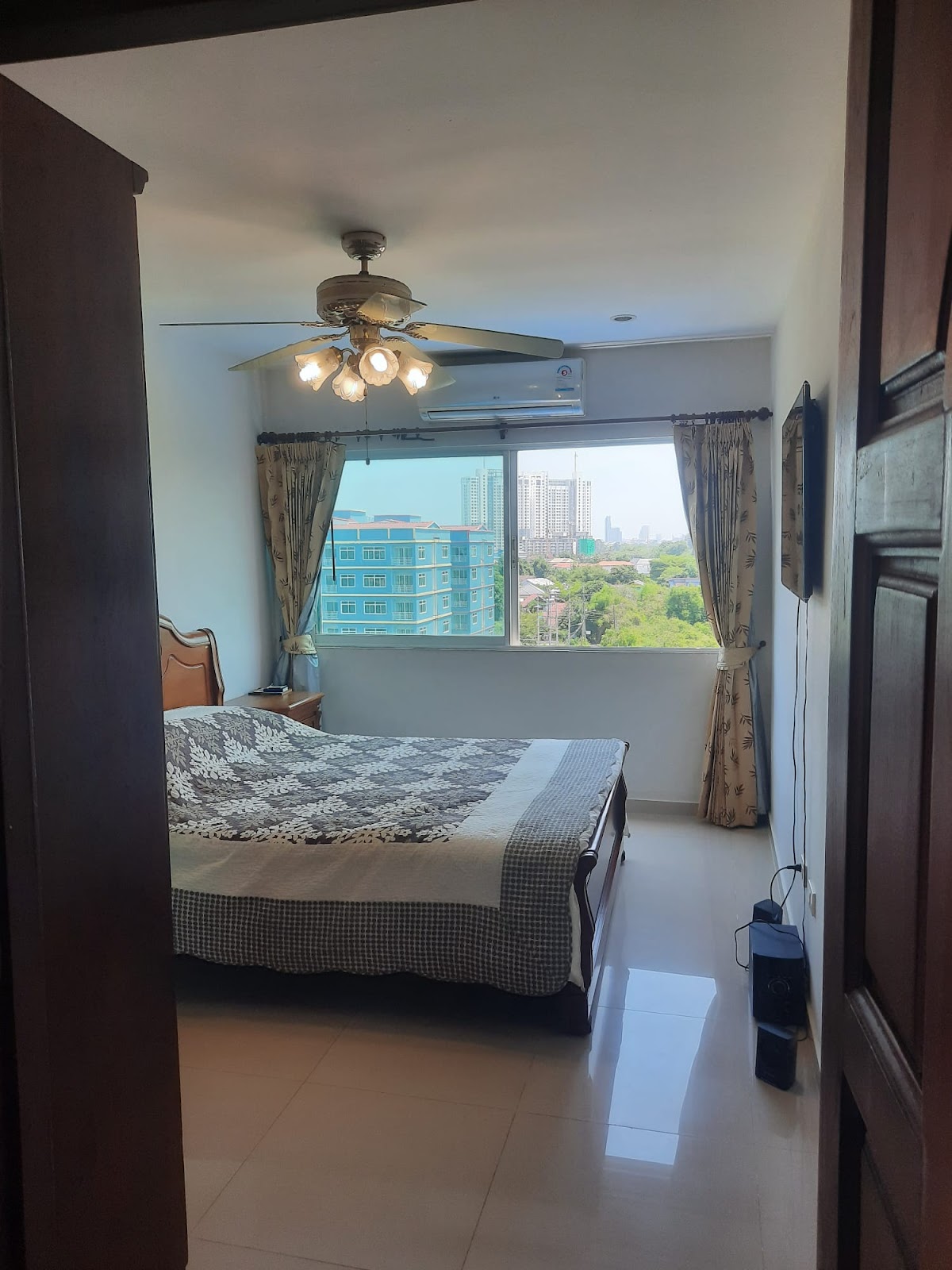 Cetus Hot - 3 Bed, Floor 15 7