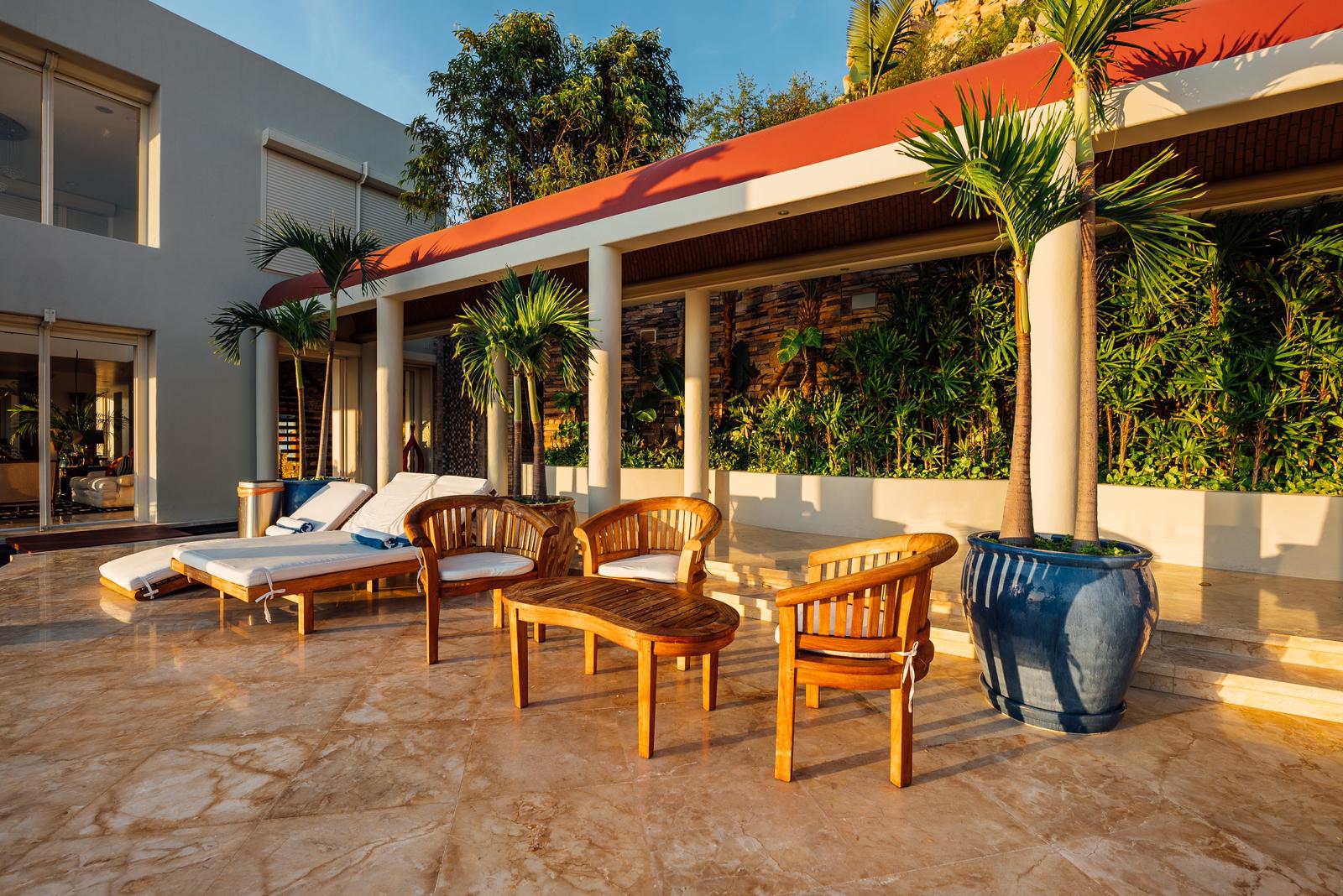 Sun-drenched Ocean Suite Private Balcony & Sea of Cortez Vistas
