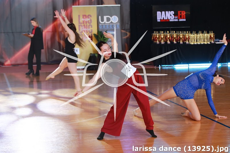 larissa dance (13925).jpg