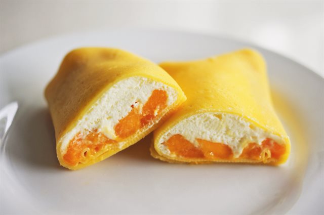 Bánh Crepe Xoài Kem Lạnh