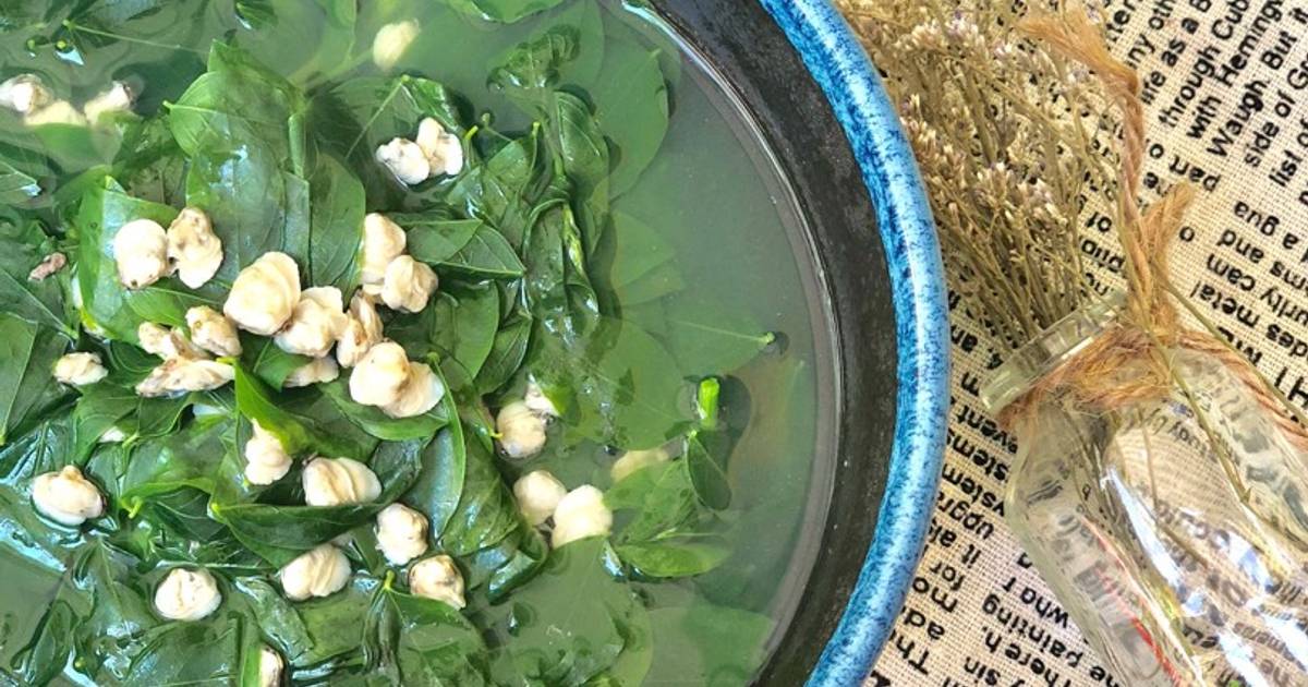 Canh Rau Ngót Nấu Hến