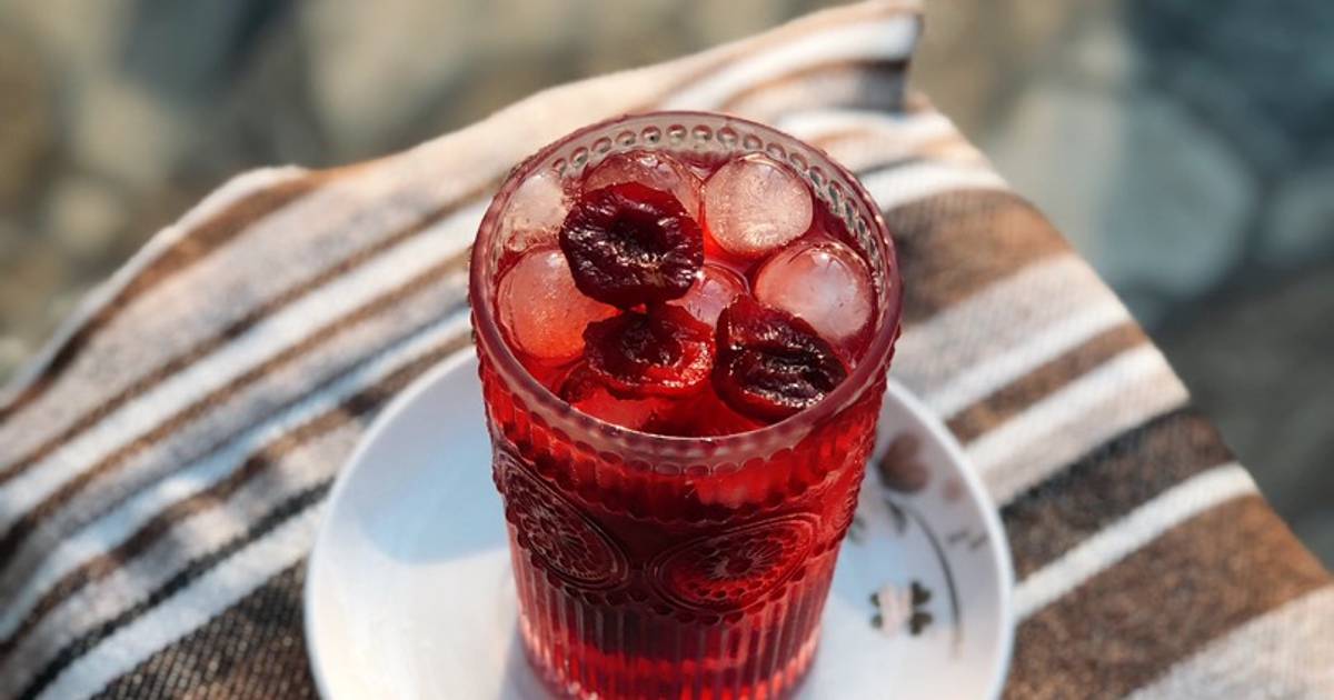 Nước mận lắc đá