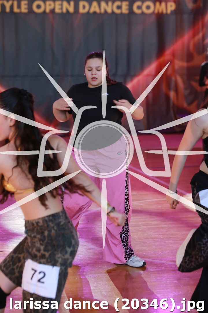 larissa dance (20346).jpg