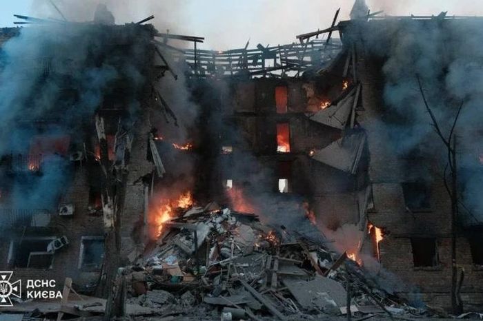Ukraine báo động không kích toàn quốc sau loạt vụ nổ lớn - Đài Phát thanh và truyền hình Hà Nội